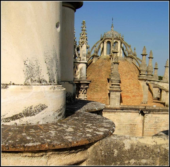 Pillars and Dome 2