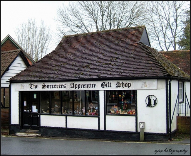 Soccerers Gift shop Burley 09