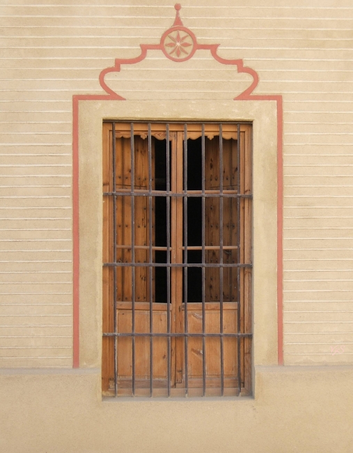 Window Main Street Espartinas